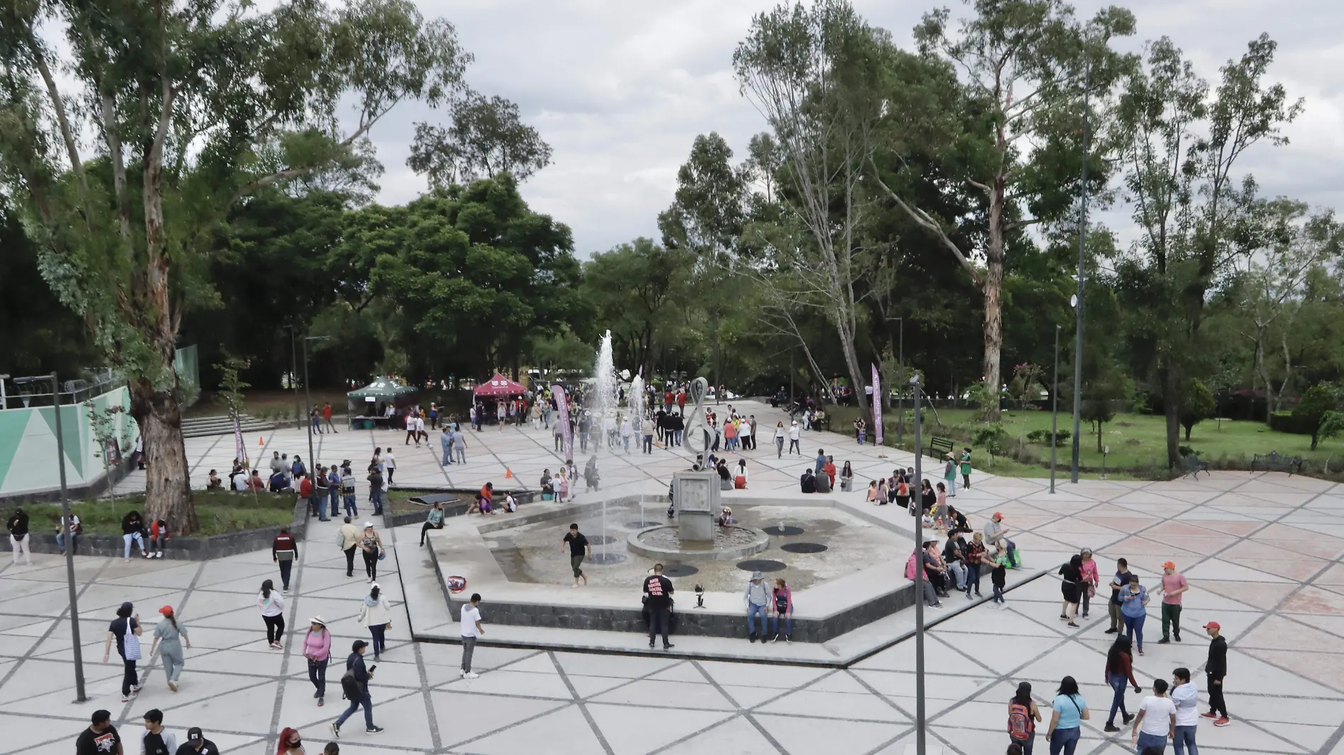 RECORRIDO POR LAS OBRAS DEL BOSQUE DE CHAPULTEPEC-51